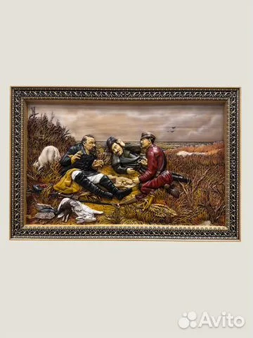 Резная картина «Охотники на привале» 40×60 см