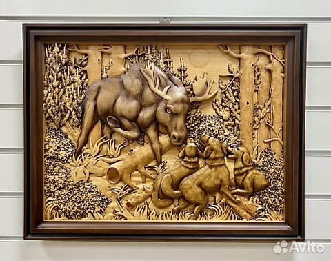 Резная картина «Гон на лося» 60×46 см