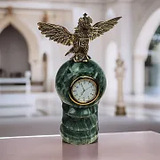 Часы с двуглавым орлом на шаре — фотография 1
