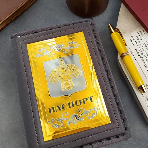 Обложка на паспорт из кожи «Герб Коми»