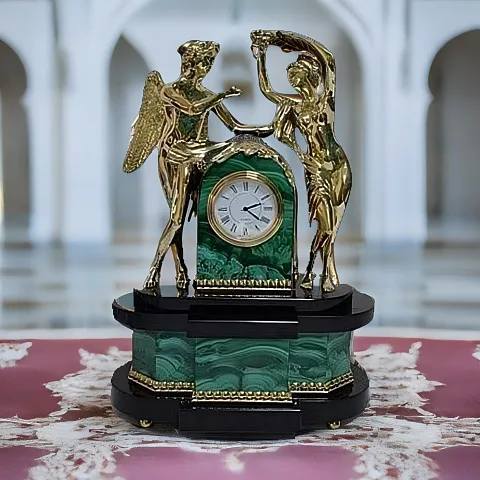 Каминные часы «Амур и Психея» из малахита