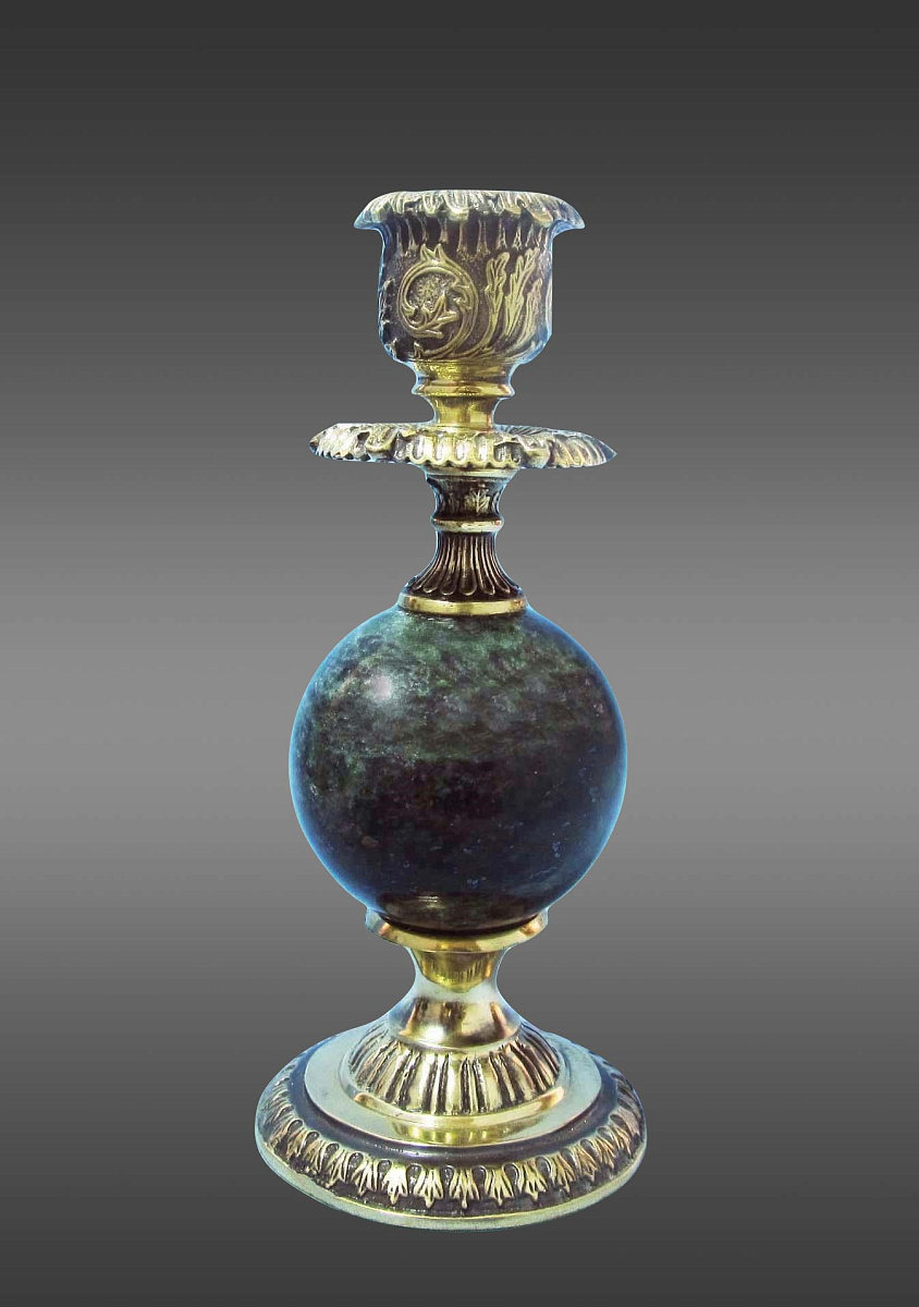 Дизайнерский подсвечник