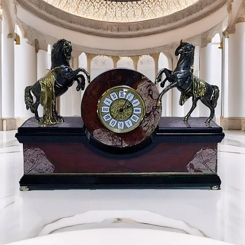 Каминные часы «Кони» из яшмы и долерита