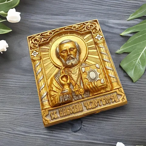 Бронзовая икона "Николай Чудотворец" в золоте