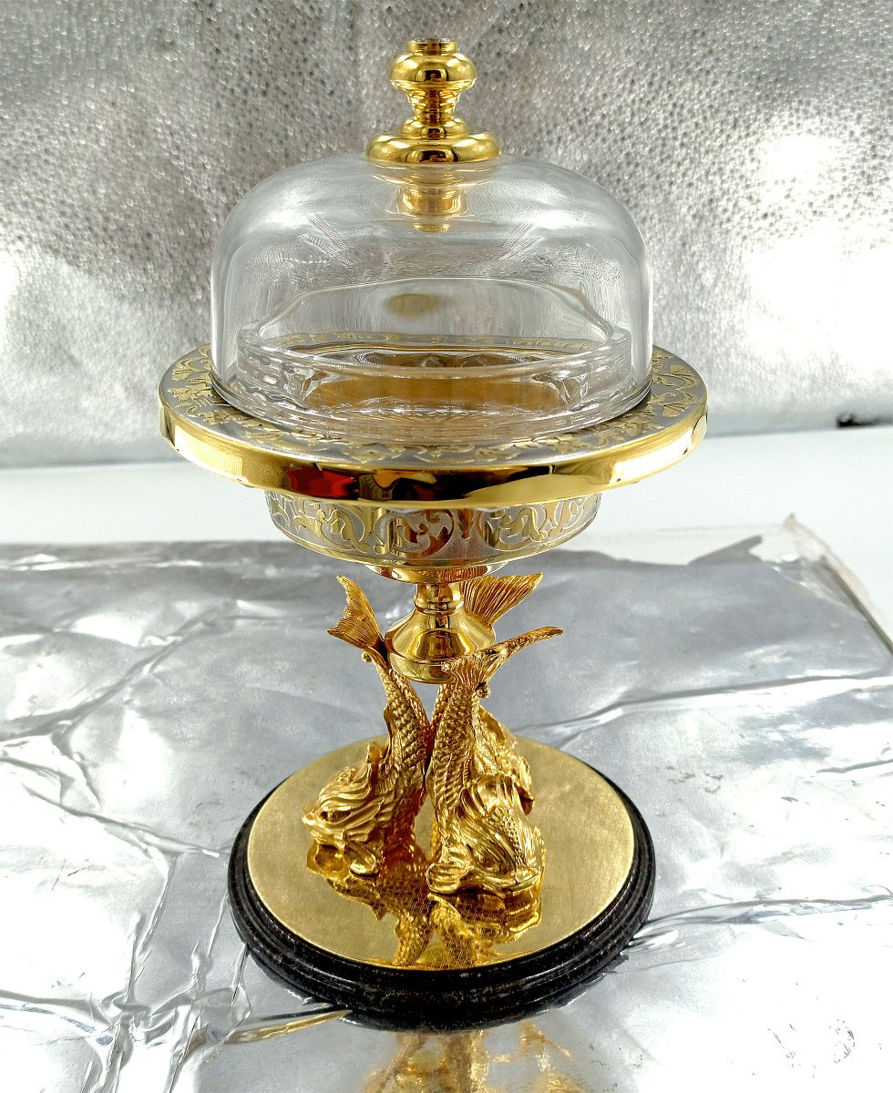 Икорница "Три кита"