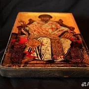 Икона "Спиридон Тримифунтский на троне" — фотография 3