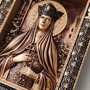 Икона резная Царица Александра Романова — фотография 3