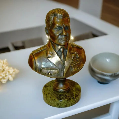Бюст «Шойгу С.К.» из бронзы