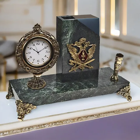 Часы «Элина» с орлом УИС и подставкой