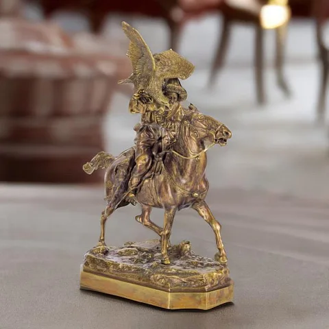 Бронзовая композиция «Всадник с беркутом», 14,6 кг