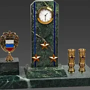 Часы «Погон» с гербом ФСО и подставками — фотография 2