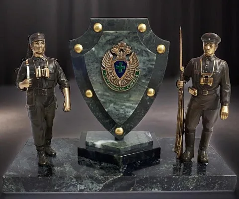 Бронзовая композиция «На защите Отечества» с эмалью