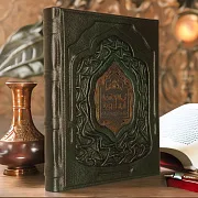 History of Islam — Коран в кожаном переплёте — фотография 1