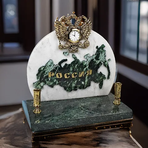 Часы «Россия» с гербом и подставками
