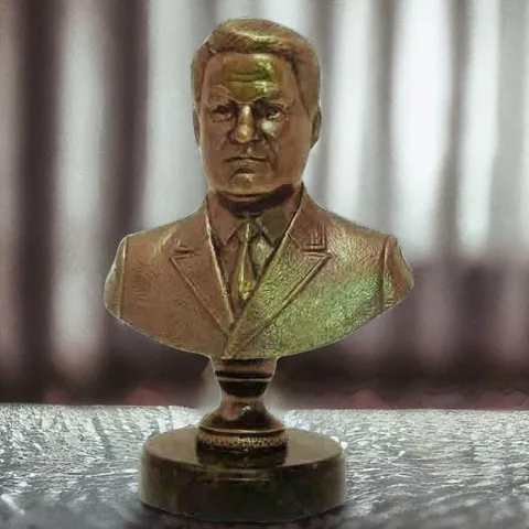 Бюст «Ельцин Б.Н.» из бронзы